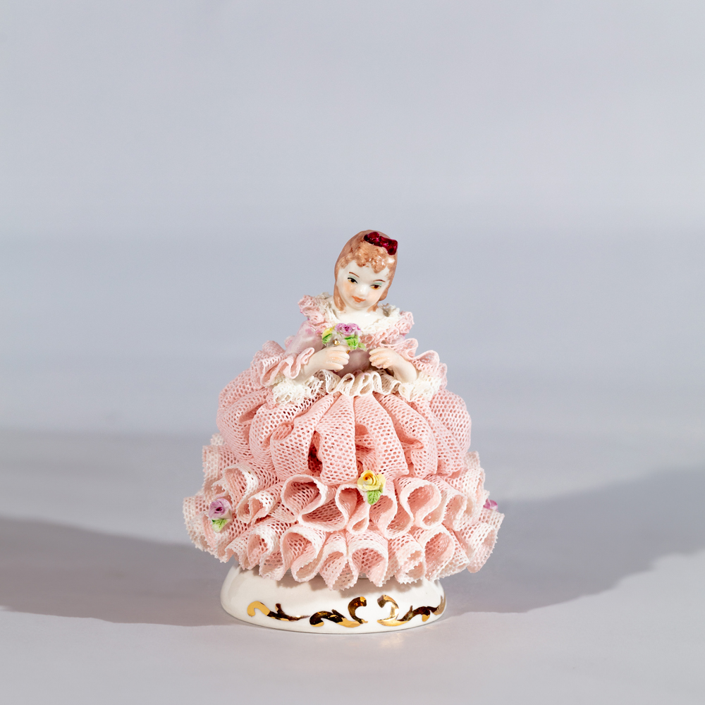 【Irish Dresden】 \"Sweet Dreamer\" Ireland Vtg Dresden Irish Figure Sweet Dreamer Porcelain Lace Child
