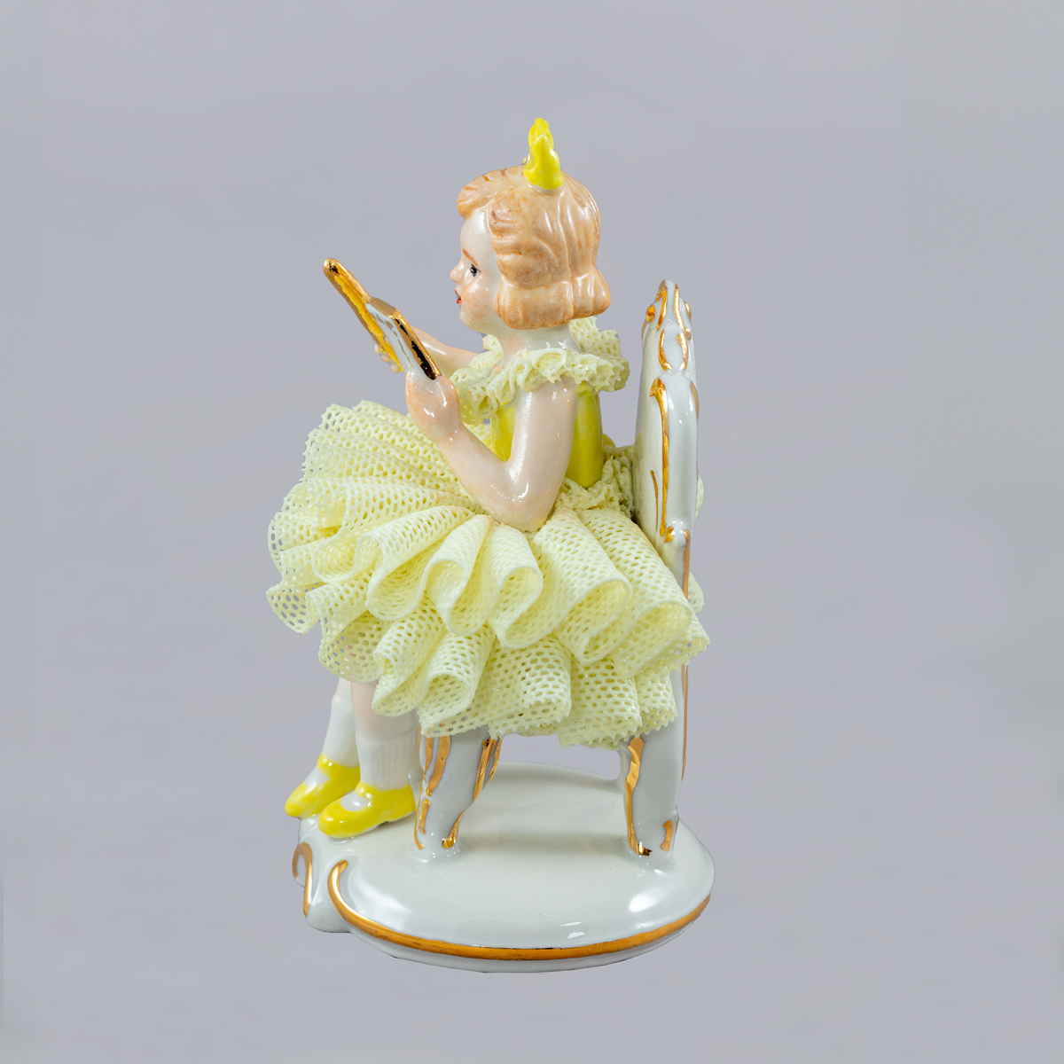 10173D_Stella_Yellow_03